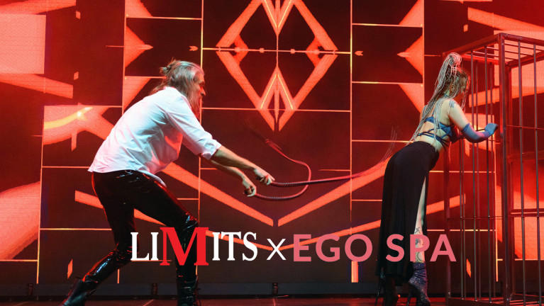 KINKY VAKARAS: NUO SKAUSMO IKI PATIRTIES I N-18